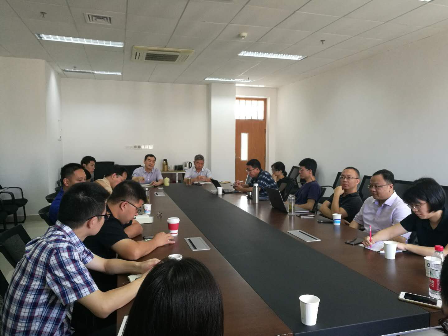 1535099136644013909.jpg 1.jpg