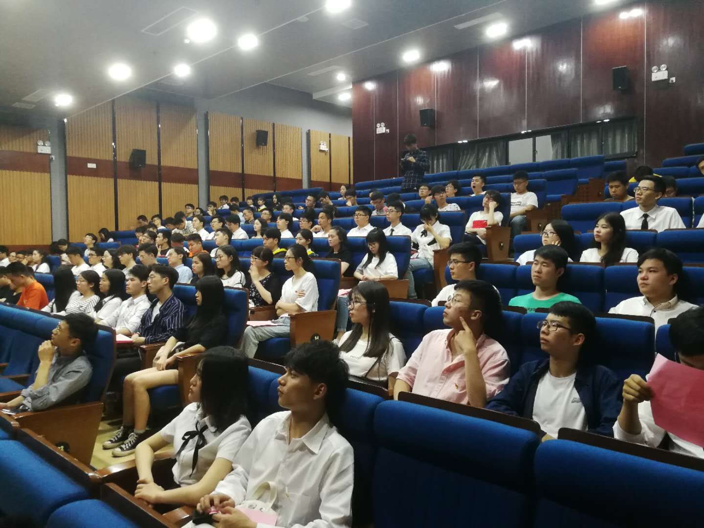 1559782457508048557.jpg mmexport1559782494248.jpg