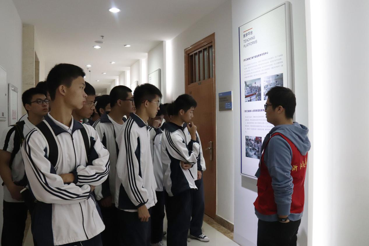 1571819134146095207.png 图片2.png