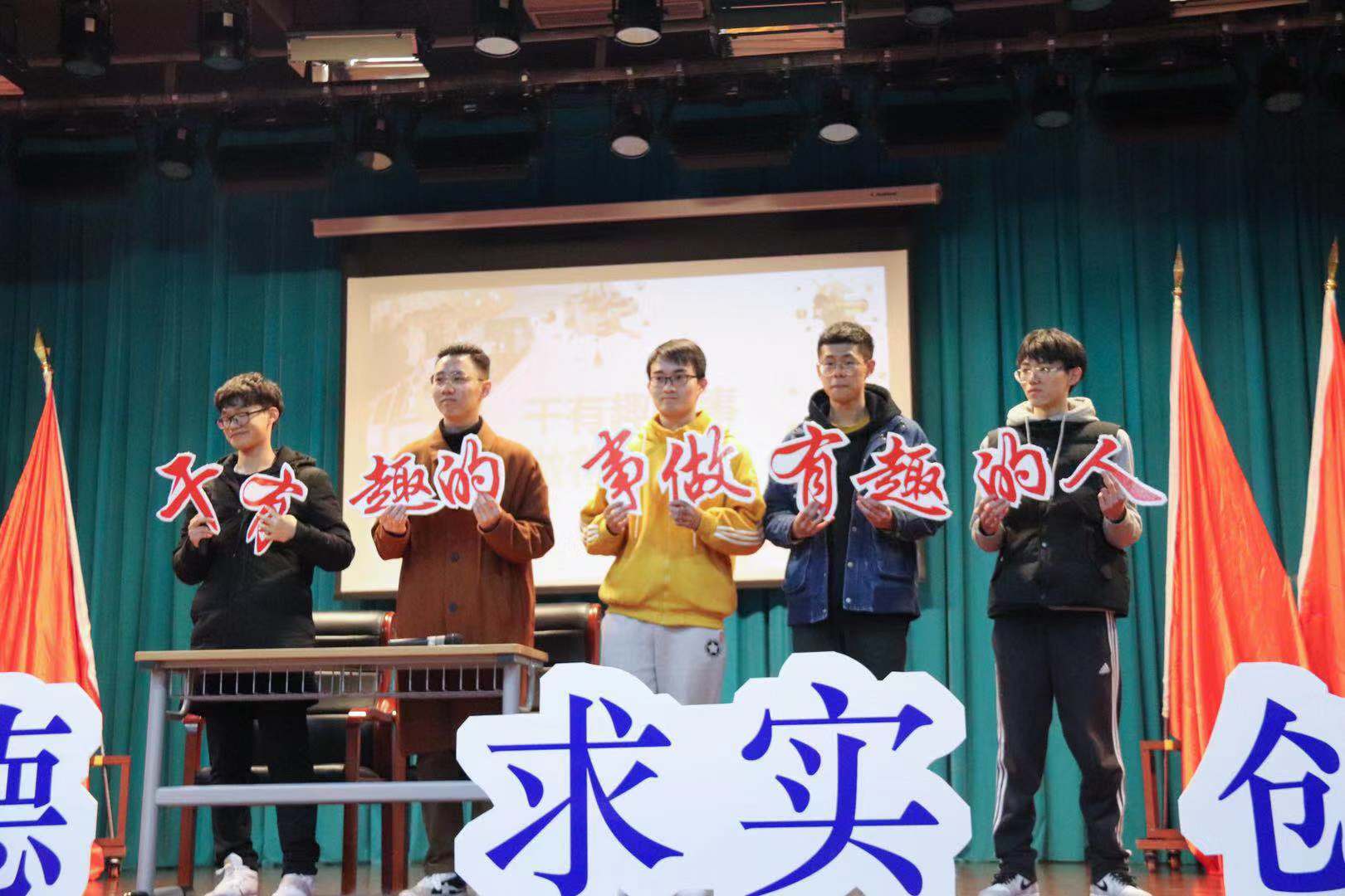 1576136111740019570.jpg 1576136111740019570.jpg