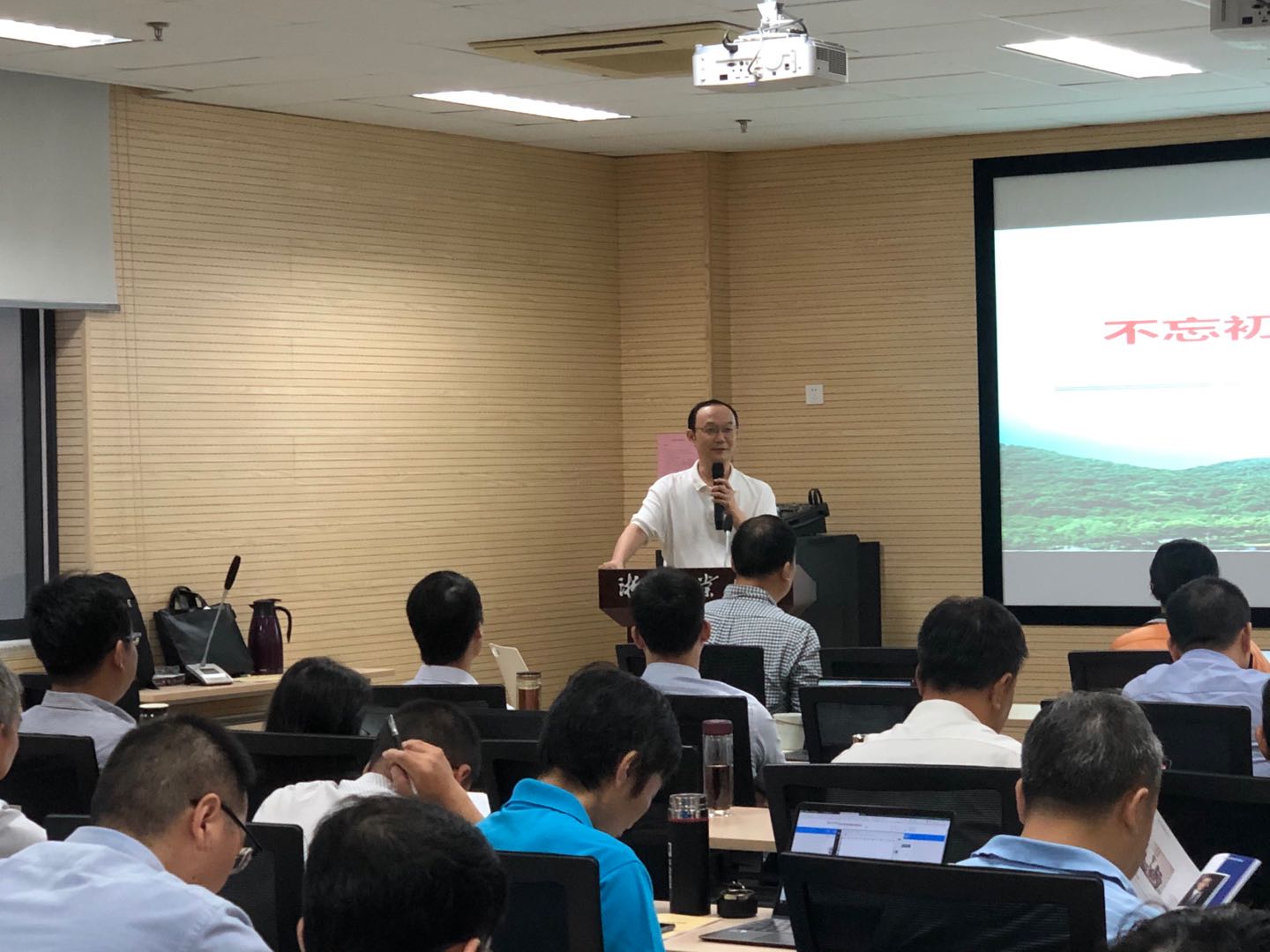 1601017569688035328.jpg 微信图片_20200924171033.jpg